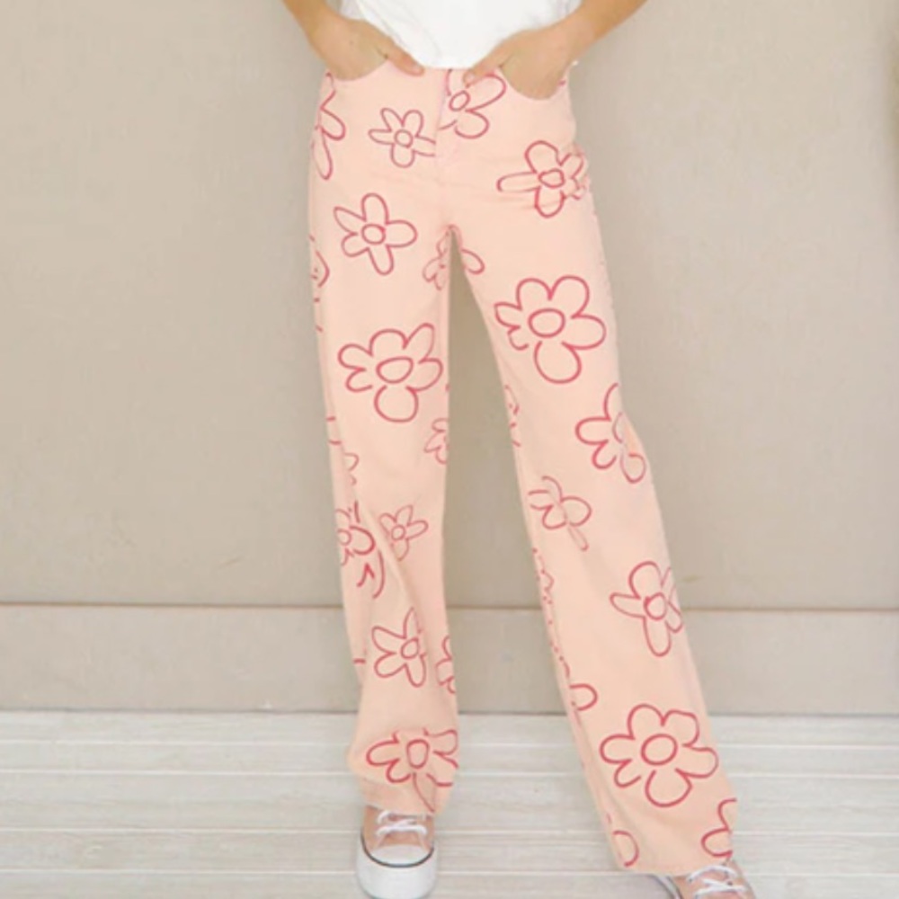 YOU MAKE ME DAISY PINK JEANS - Bailey Rose